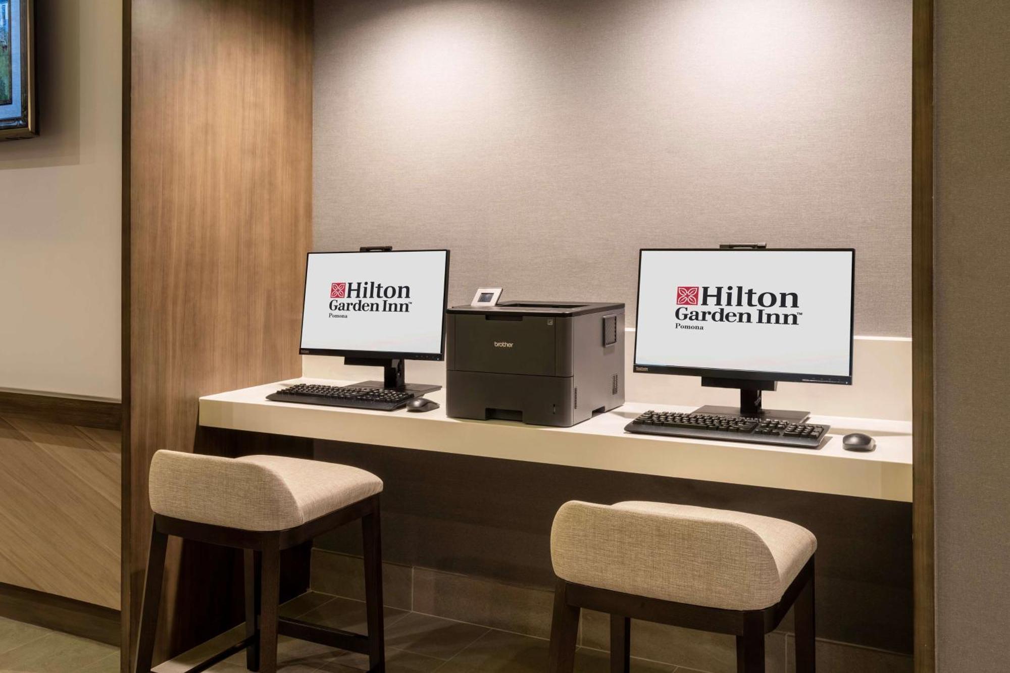 Hilton Garden Inn Pomona, Ca Dış mekan fotoğraf