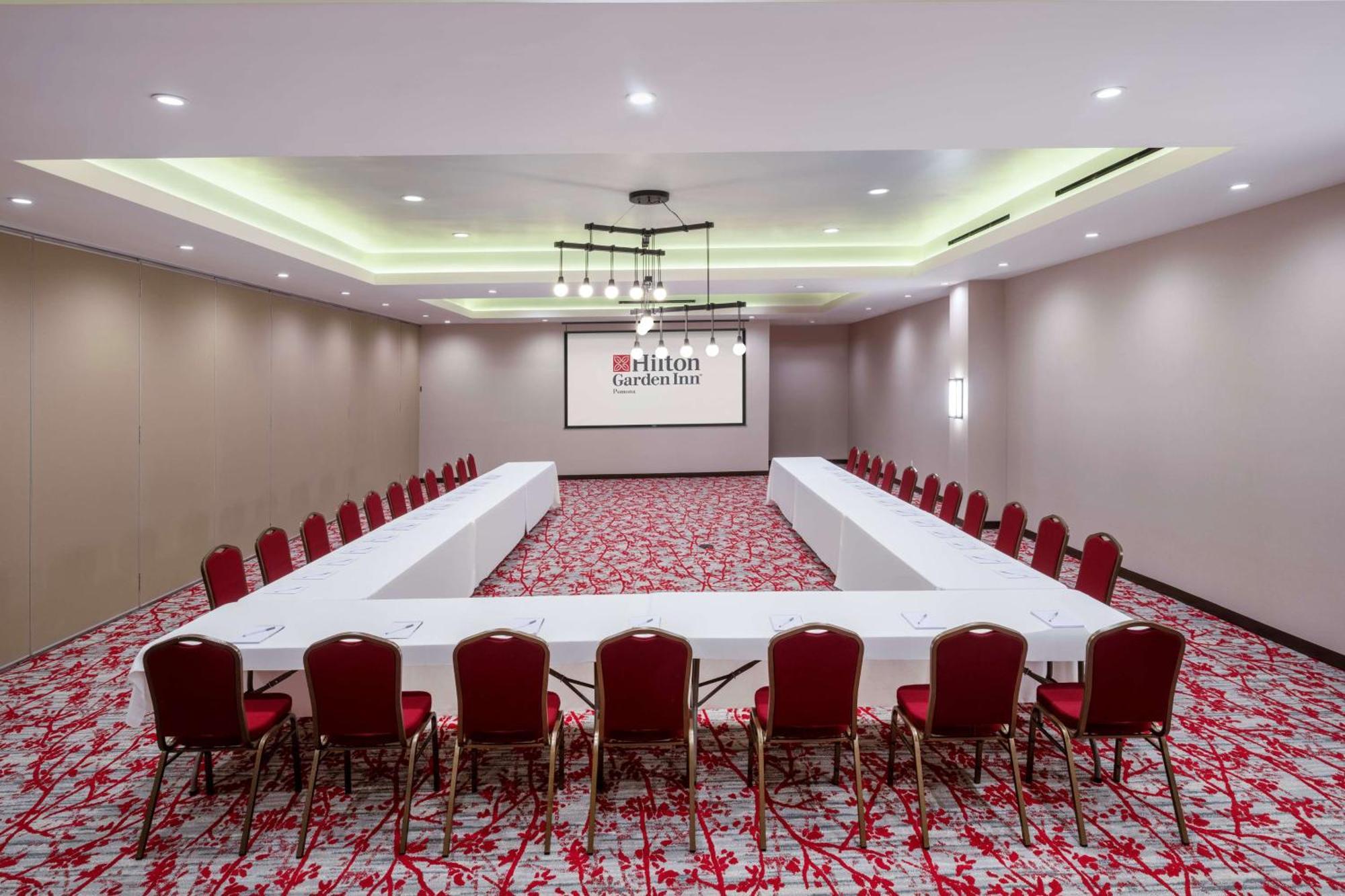 Hilton Garden Inn Pomona, Ca Dış mekan fotoğraf