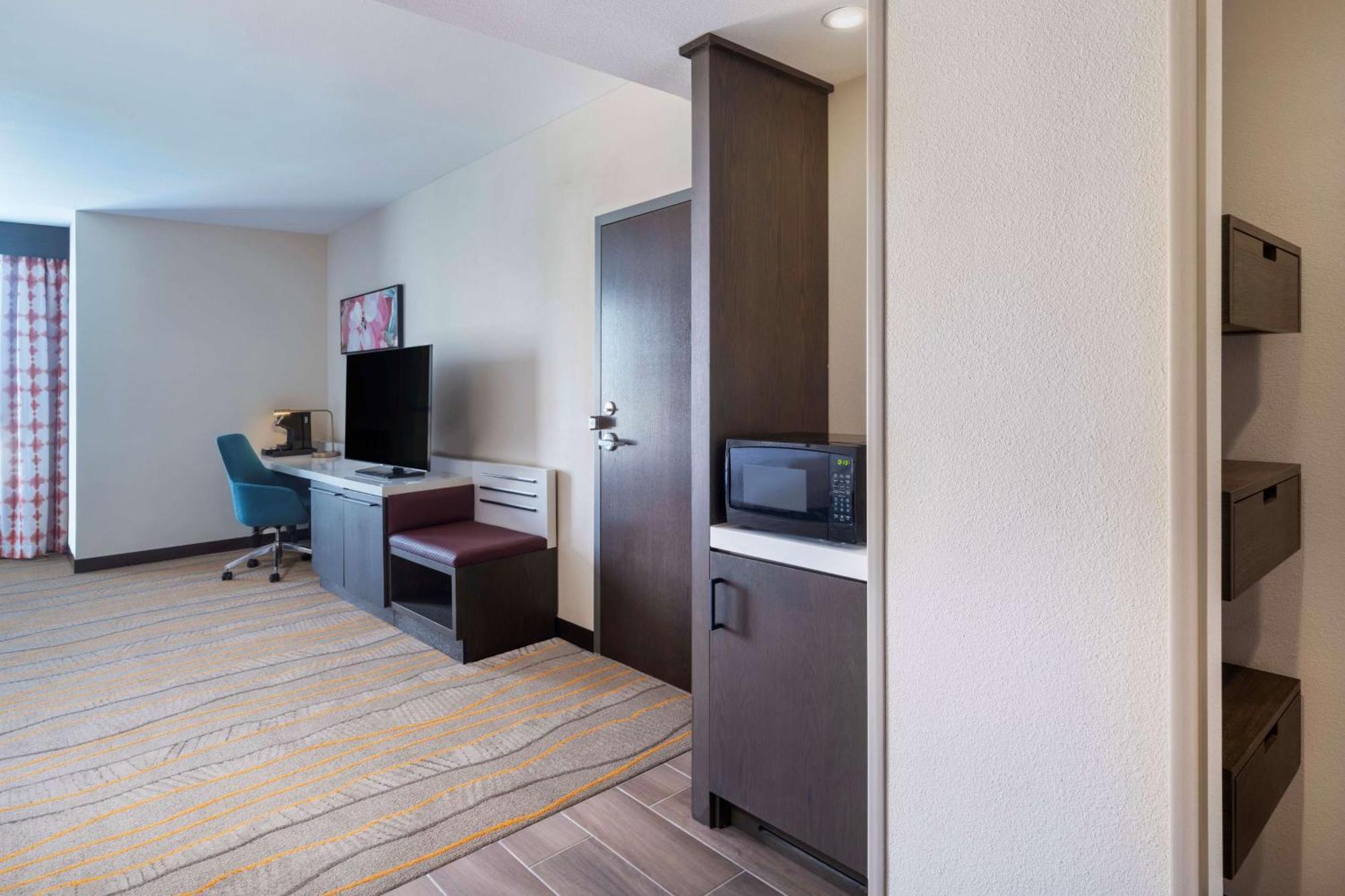 Hilton Garden Inn Pomona, Ca Dış mekan fotoğraf